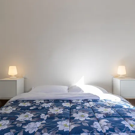 Storchi 12 Apartament - Affitti Brevi Italia Modena