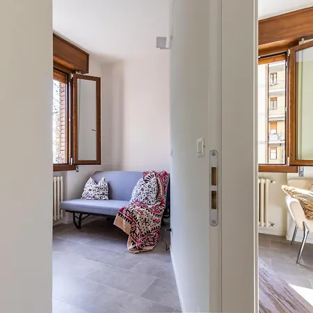 Storchi 12 Apartament - Affitti Brevi Italia