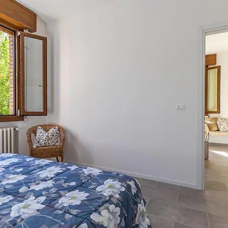 Storchi 12 Apartament - Affitti Brevi Italia